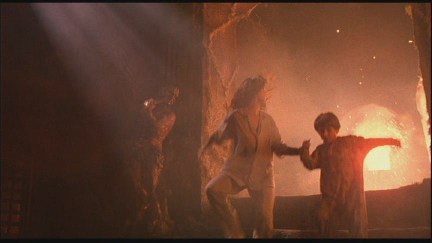 Wes Craven's New Nightmare: DVD Image Vault Gallery