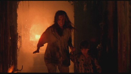 Wes Craven's New Nightmare: DVD Image Vault Gallery